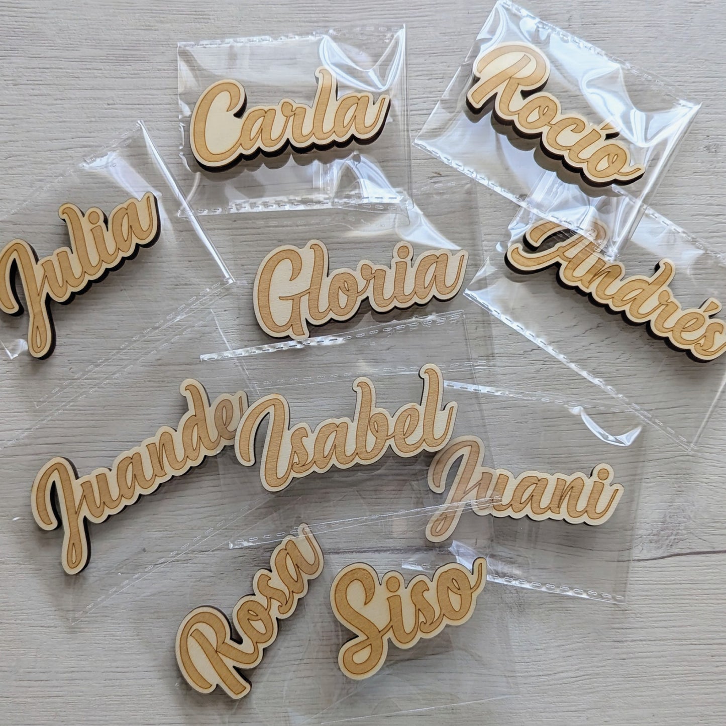Marcasitios Nombre Madera Personalizado. Una unidad.