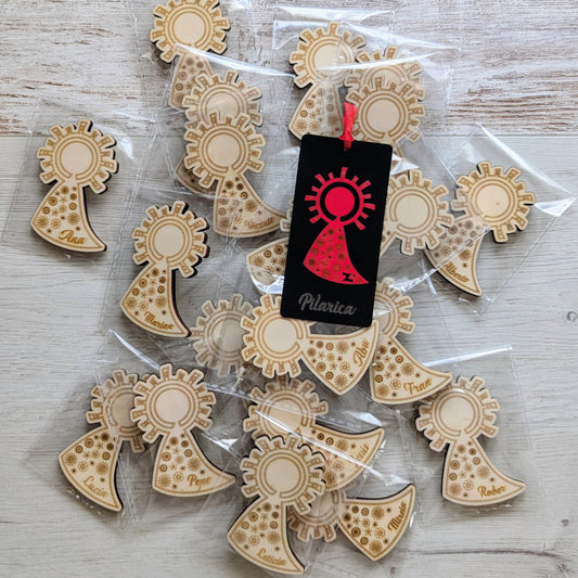 Marcasitios Virgen del Pilar Madera Personalizados. Pack 10 Unidades.